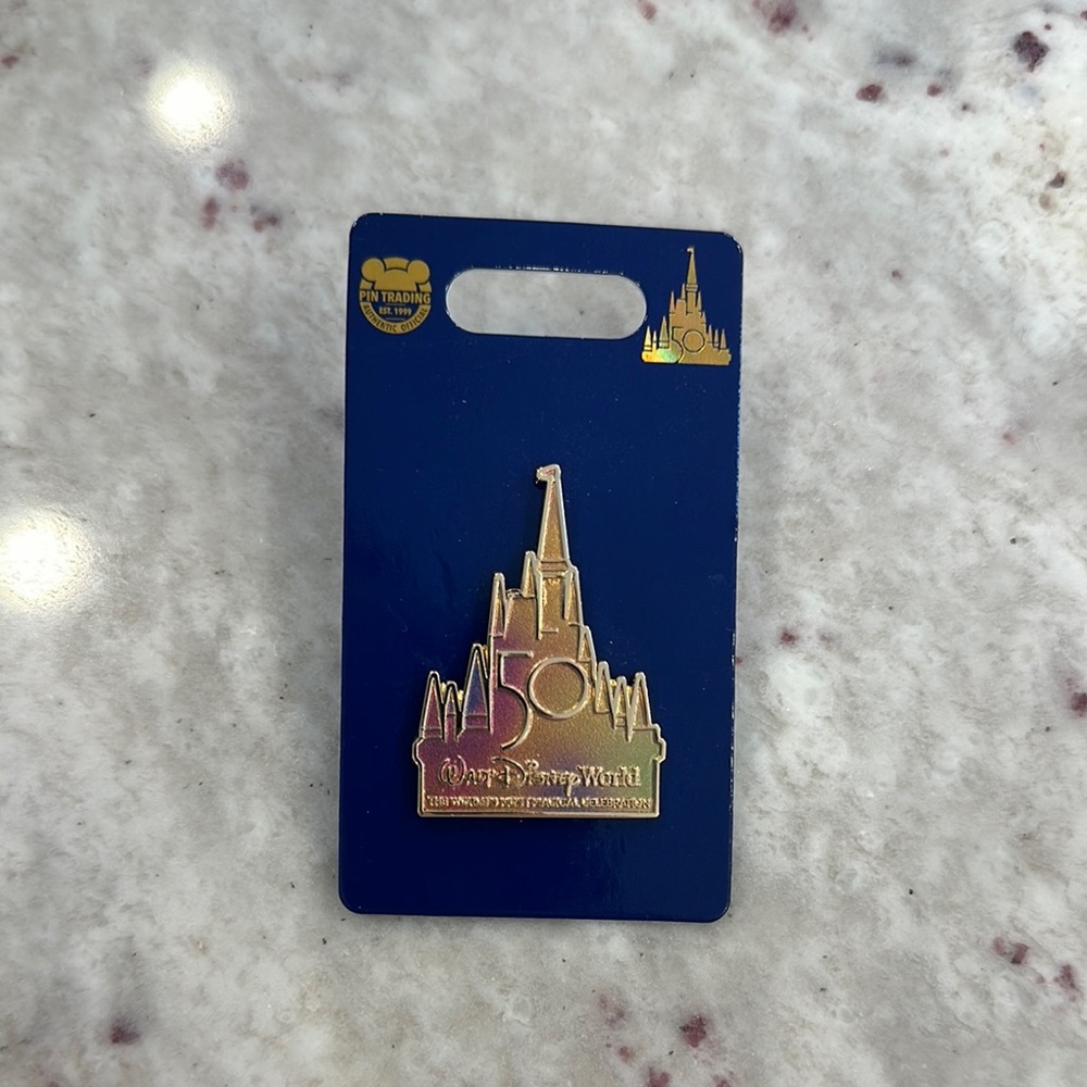 NWT Walt Disney World Parks 50th Anniversary Cinderella's Castle Pin
